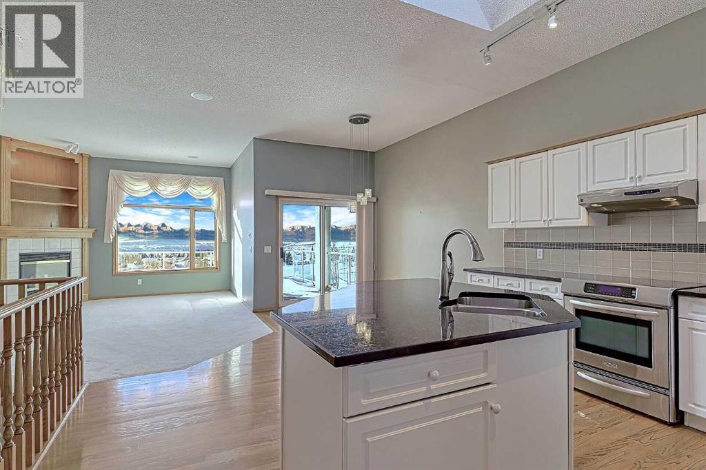 54 Eagleview Way, Cochrane, Alberta  T4C 1P6 - Photo 7 - A2272151