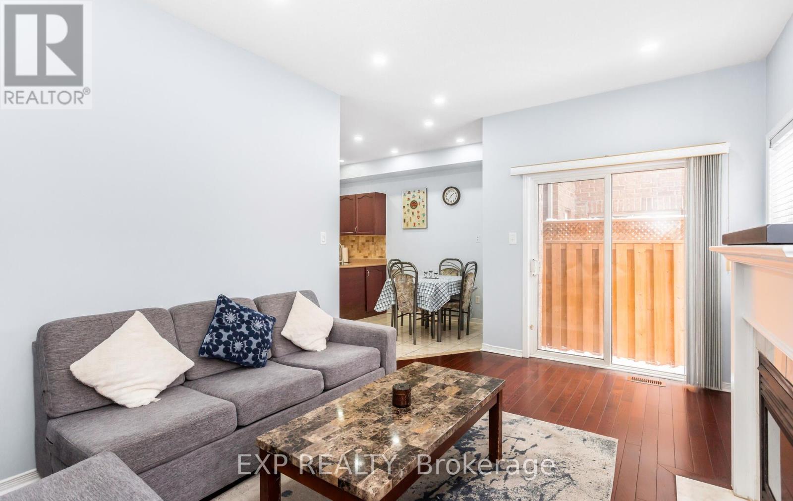 70 Grover Road, Brampton, Ontario  L6Y 5R3 - Photo 11 - W12645562