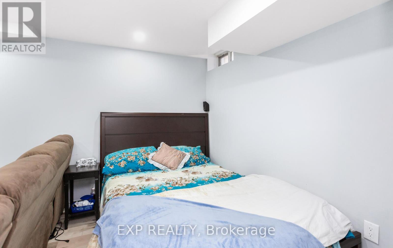 70 Grover Road, Brampton, Ontario  L6Y 5R3 - Photo 37 - W12645562