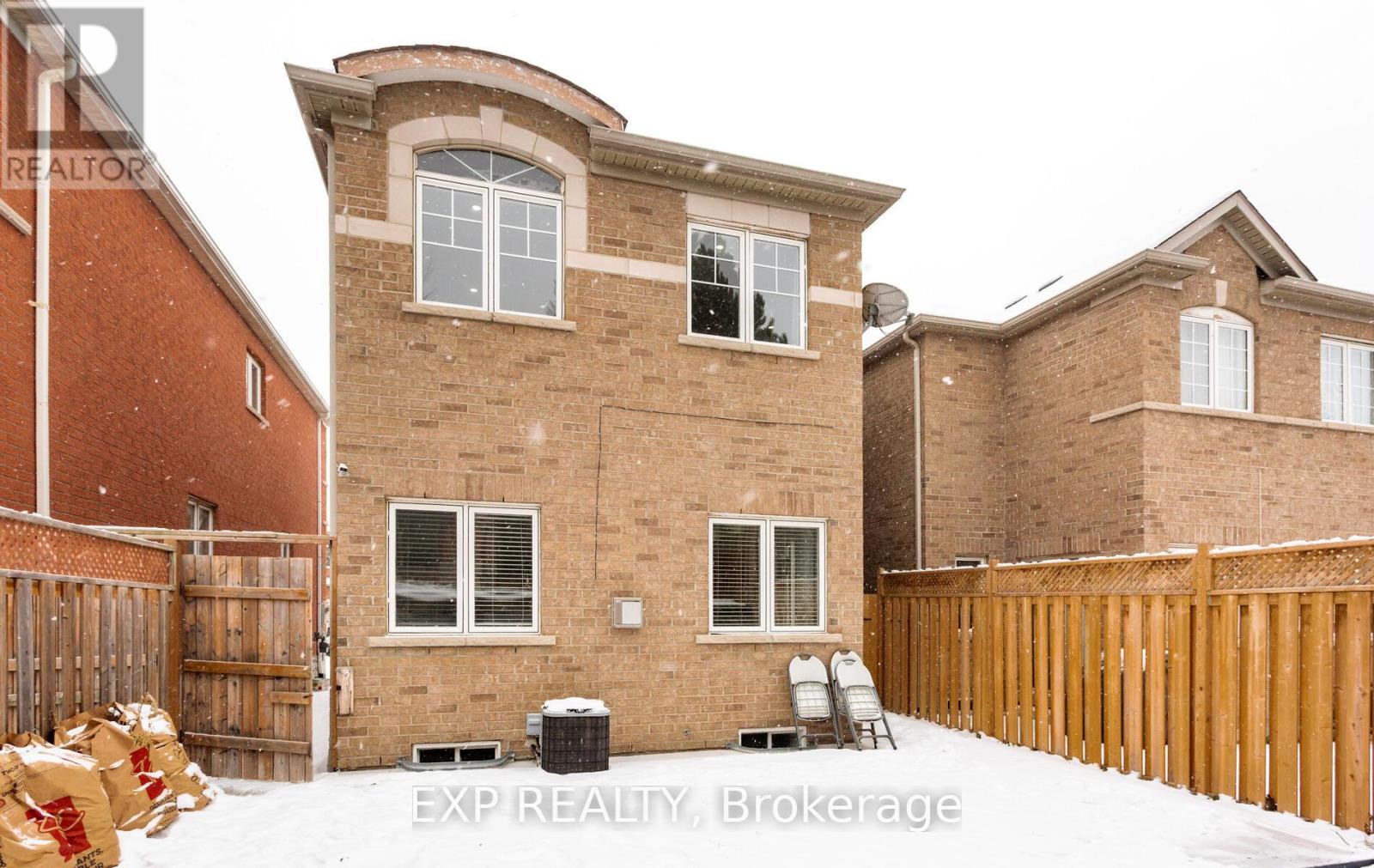 70 Grover Road, Brampton, Ontario  L6Y 5R3 - Photo 44 - W12645562