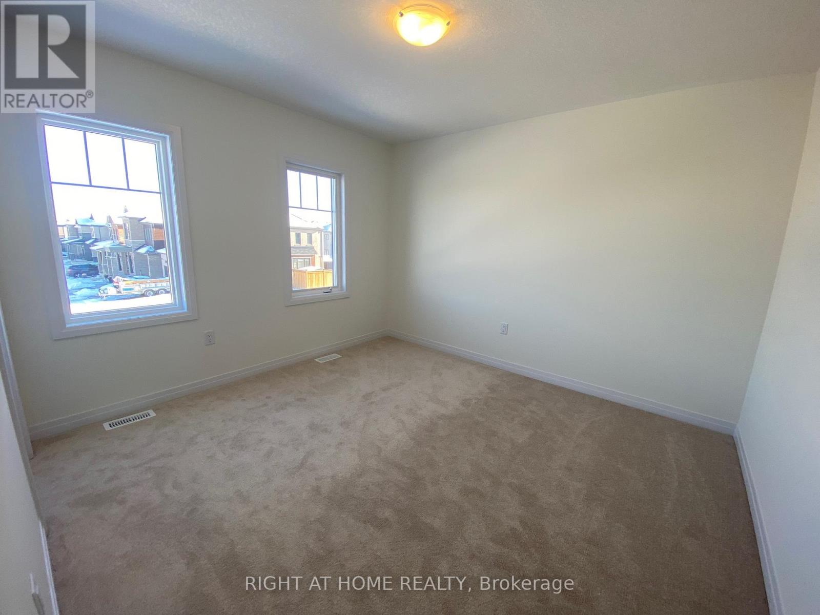 74 Witteveen Drive, Brantford, Ontario  N3T 0S3 - Photo 21 - X12645566