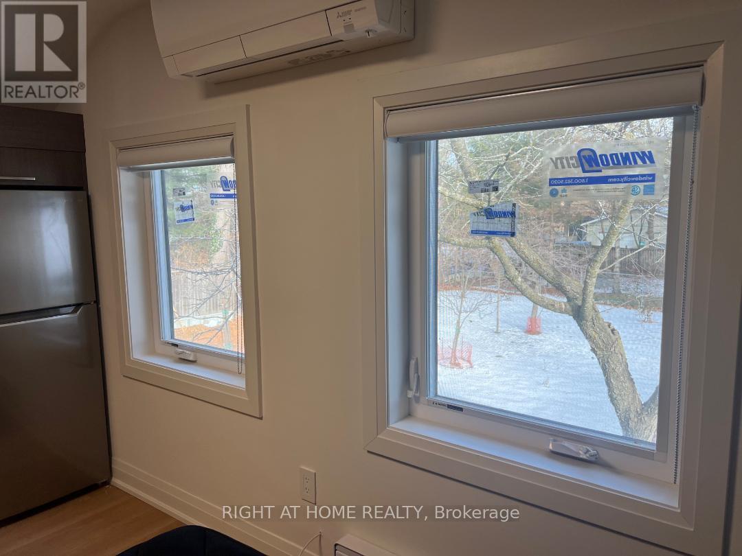 Unit 3 - 61 Gladys Road, Toronto, Ontario  M1C 1C7 - Photo 5 - E12644966