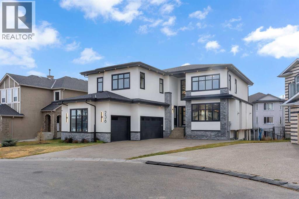 236 East Lakeview Place, Chestermere, Alberta