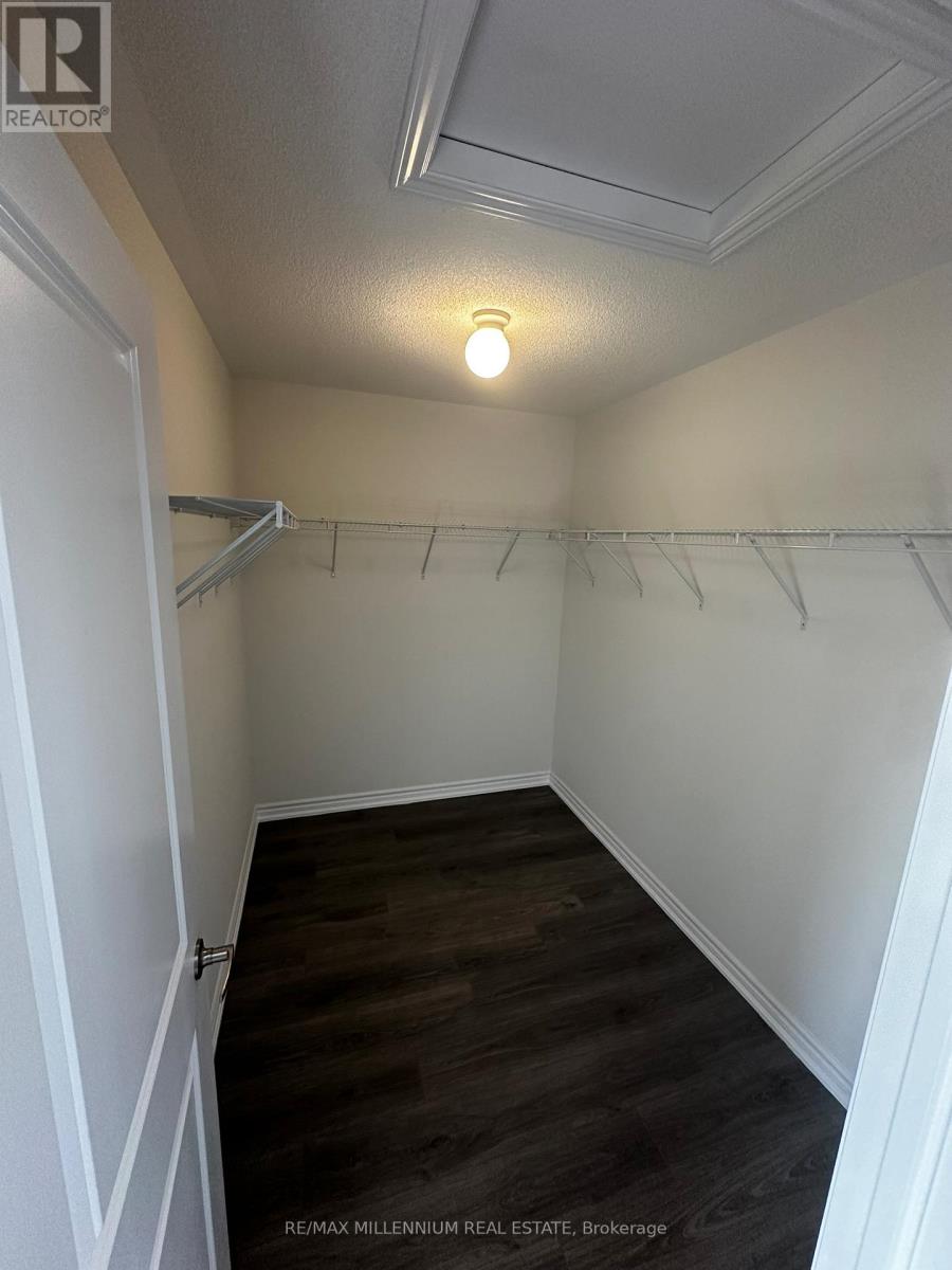 103 Watts Mews, Kawartha Lakes, Ontario  K9V 5V4 - Photo 14 - X12645582