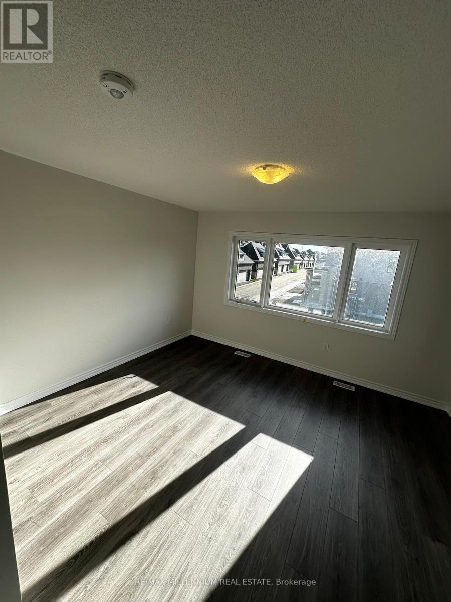 103 Watts Mews, Kawartha Lakes, Ontario  K9V 5V4 - Photo 17 - X12645582