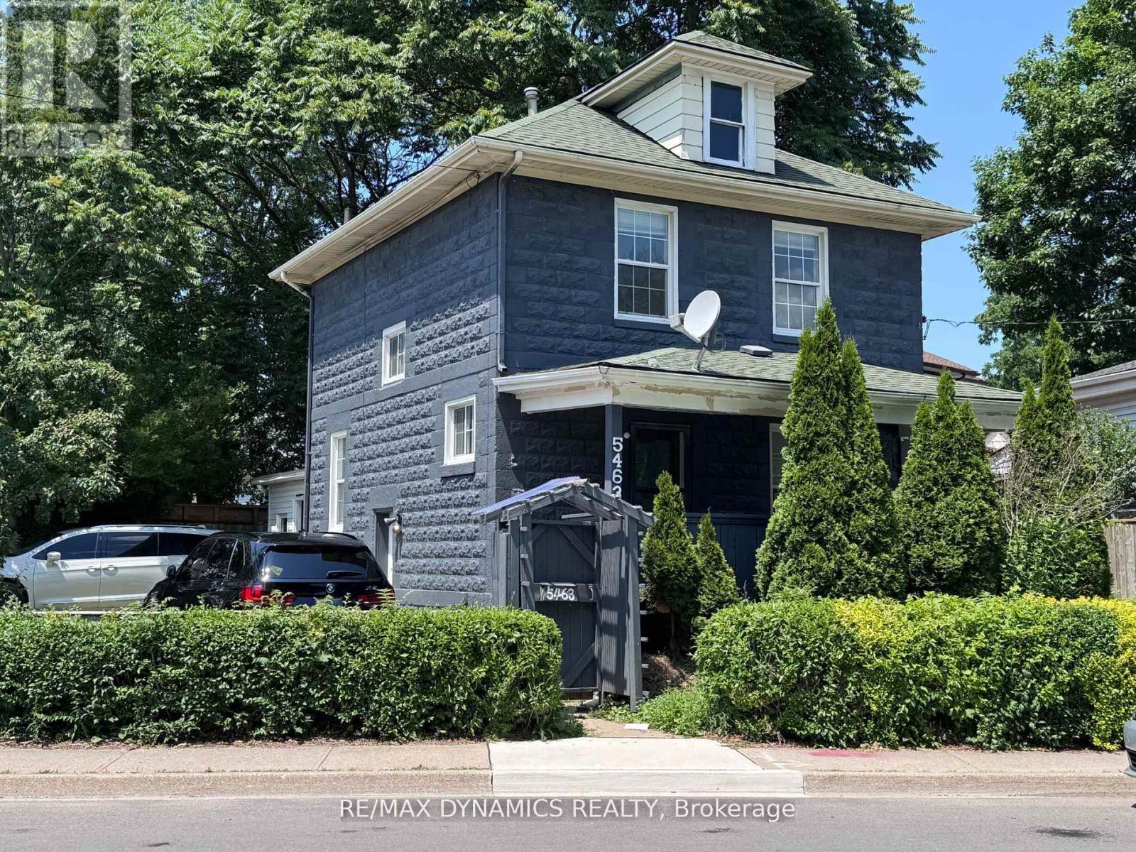 5463 Palmer Avenue, Niagara Falls, Ontario  L2E 3V2 - Photo 5 - X12433990