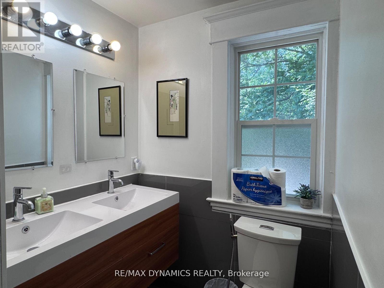 5463 Palmer Avenue, Niagara Falls, Ontario  L2E 3V2 - Photo 17 - X12433990