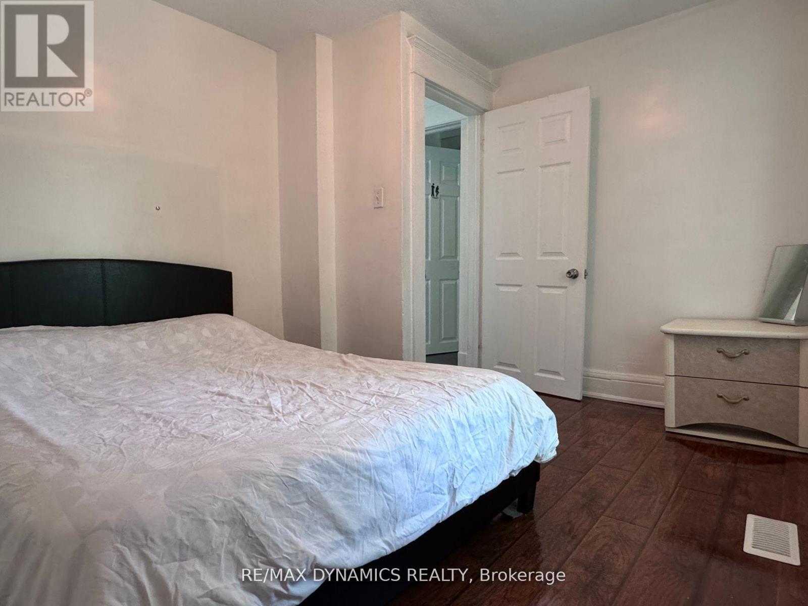 5463 Palmer Avenue, Niagara Falls, Ontario  L2E 3V2 - Photo 19 - X12433990