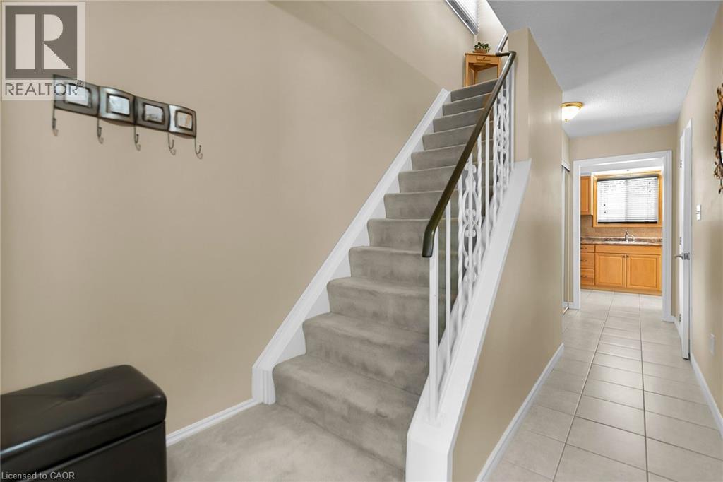 2005 Canning Court, Burlington, Ontario  L7P 3S5 - Photo 19 - 40766683