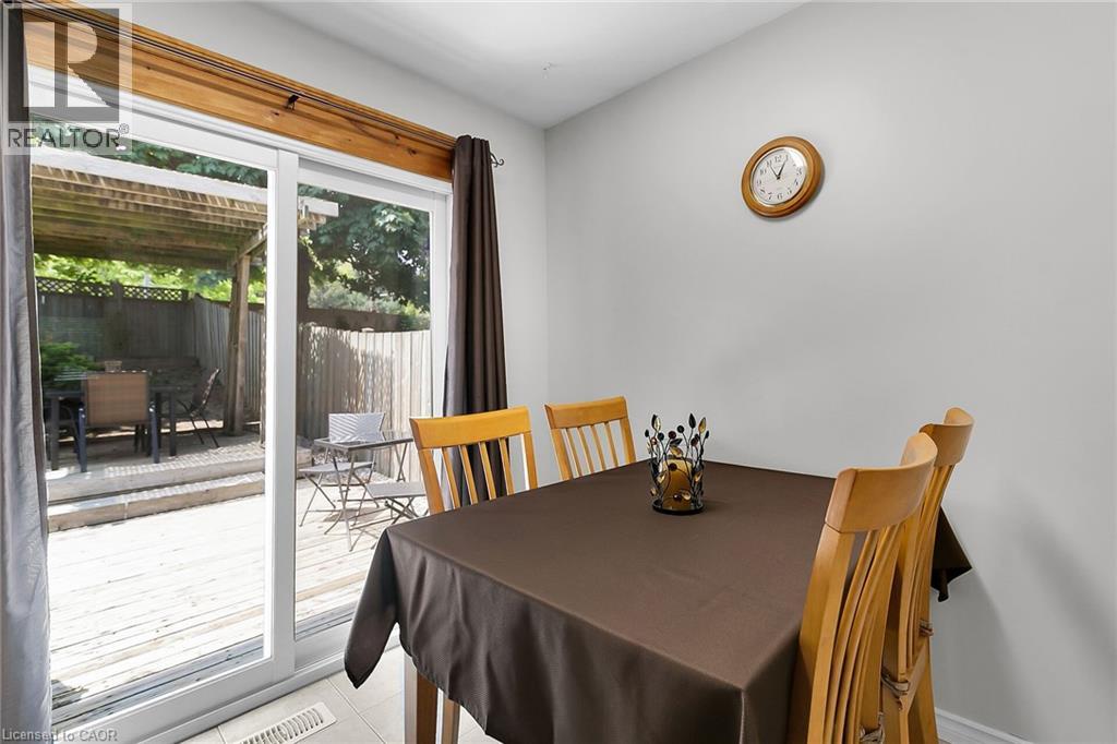 2005 Canning Court, Burlington, Ontario  L7P 3S5 - Photo 12 - 40766683