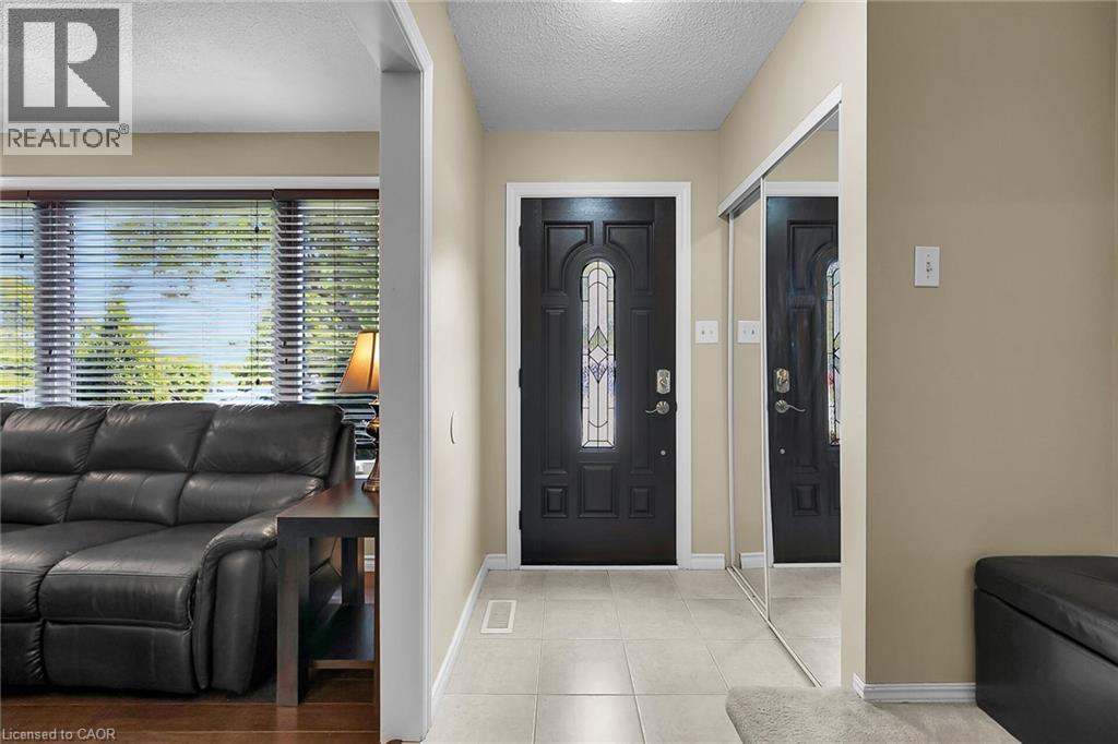 2005 Canning Court, Burlington, Ontario  L7P 3S5 - Photo 18 - 40766683