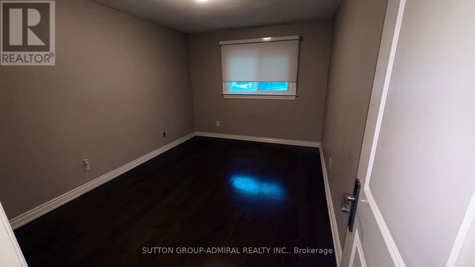 17 Law Crescent S, Richmond Hill, Ontario  L4C 5K7 - Photo 9 - N12645590