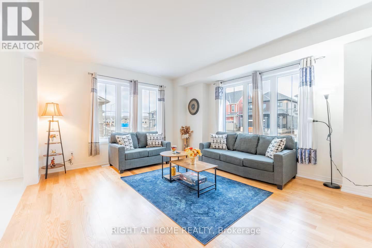 120 Velvet Way, Thorold, Ontario  L2V 0B8 - Photo 15 - X12645588