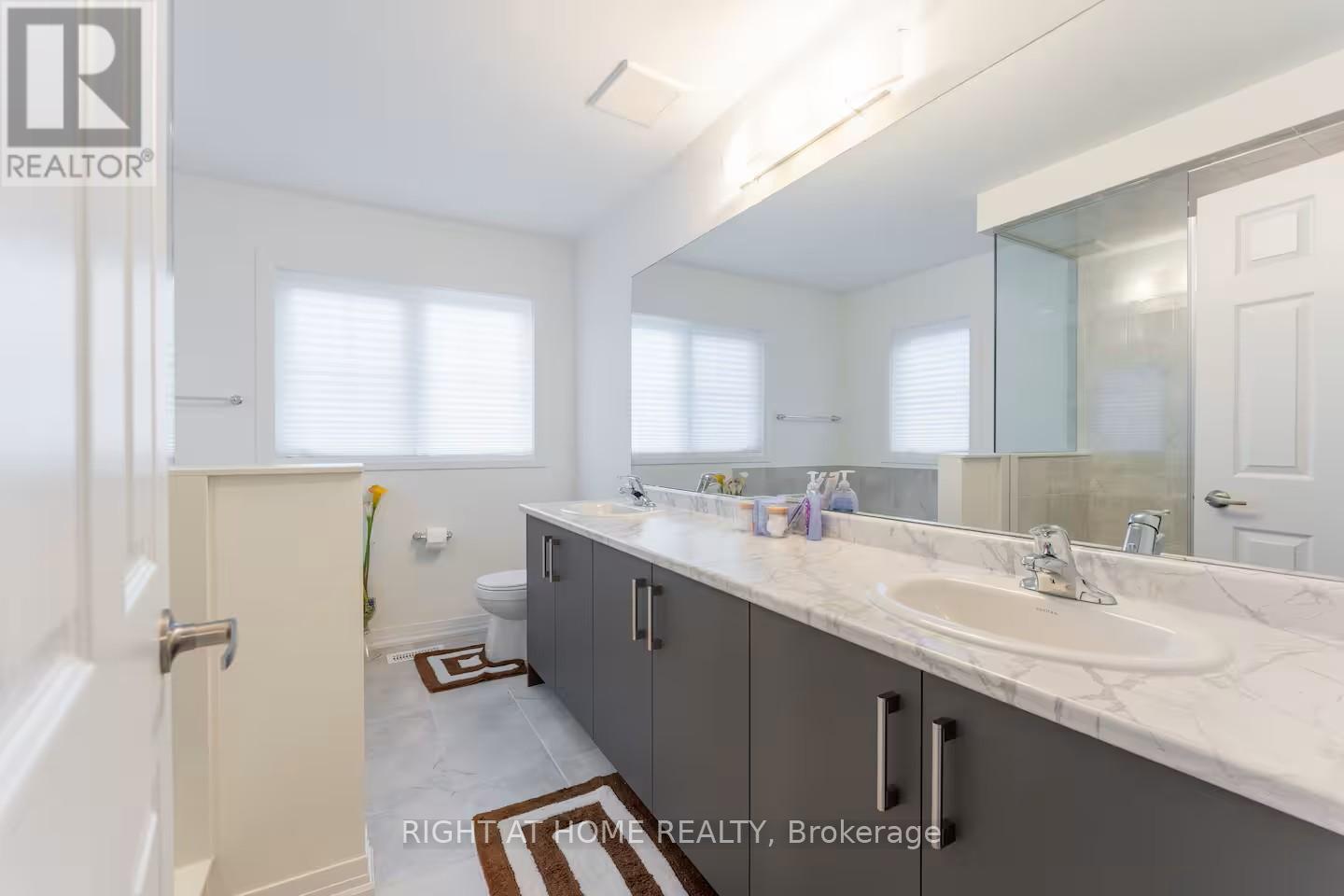 120 Velvet Way, Thorold, Ontario  L2V 0B8 - Photo 27 - X12645588