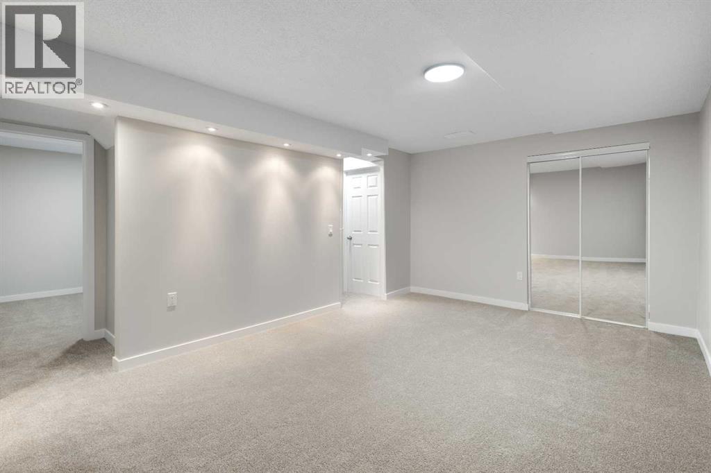 129 Deer Ridge Lane Se, Calgary, Alberta  T2J 6N3 - Photo 25 - A2274492