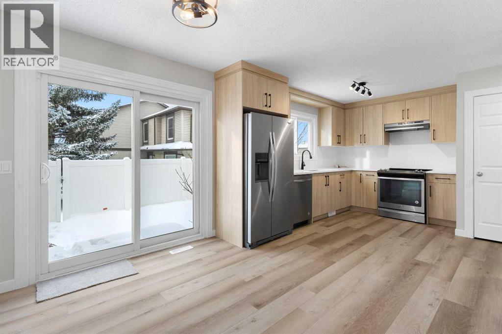 129 Deer Ridge Lane Se, Calgary, Alberta  T2J 6N3 - Photo 11 - A2274492