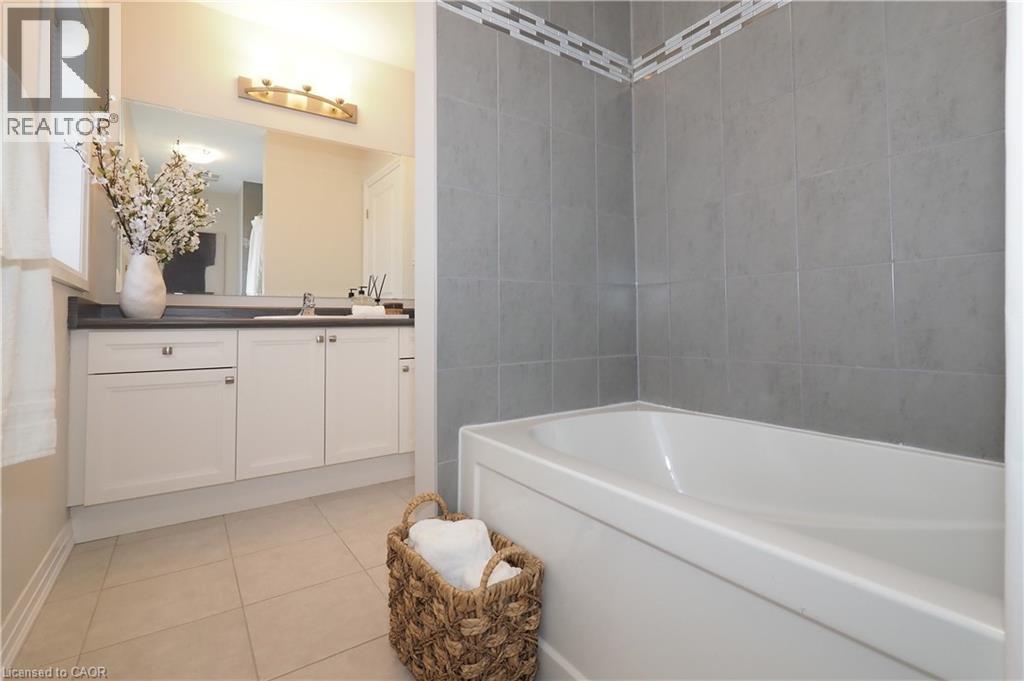 181 South Creek Drive, Kitchener, Ontario  N2P 0H1 - Photo 26 - 40781210