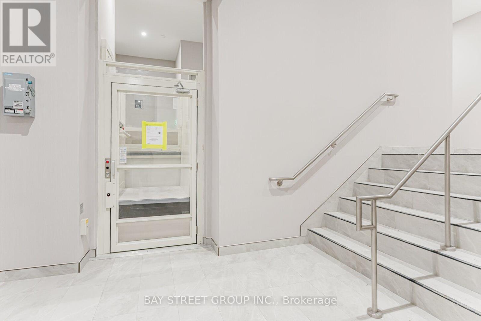 2018 - 1 Quarrington Lane, Toronto, Ontario  M3C 0S4 - Photo 9 - C12641802