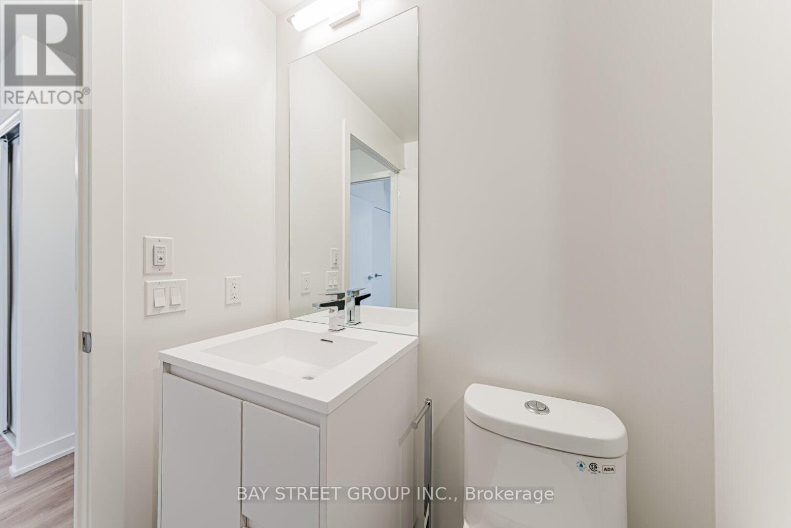 2018 - 1 Quarrington Lane, Toronto, Ontario  M3C 0S4 - Photo 15 - C12641802