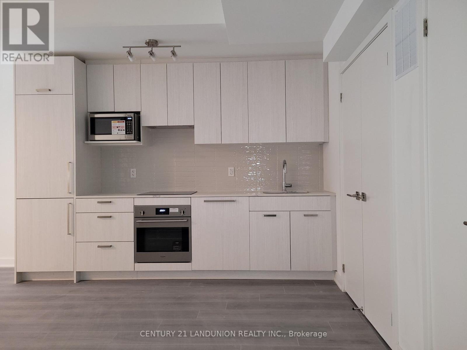 157 - 67 Curlew Drive E, Toronto, Ontario  M3A 0B4 - Photo 3 - C12645160