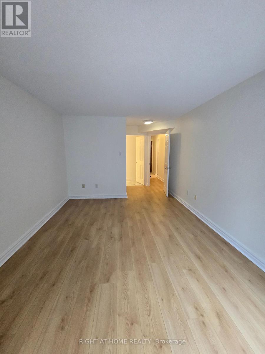 905 - 33 University Avenue, Toronto, Ontario  M5J 2S7 - Photo 7 - C12645608