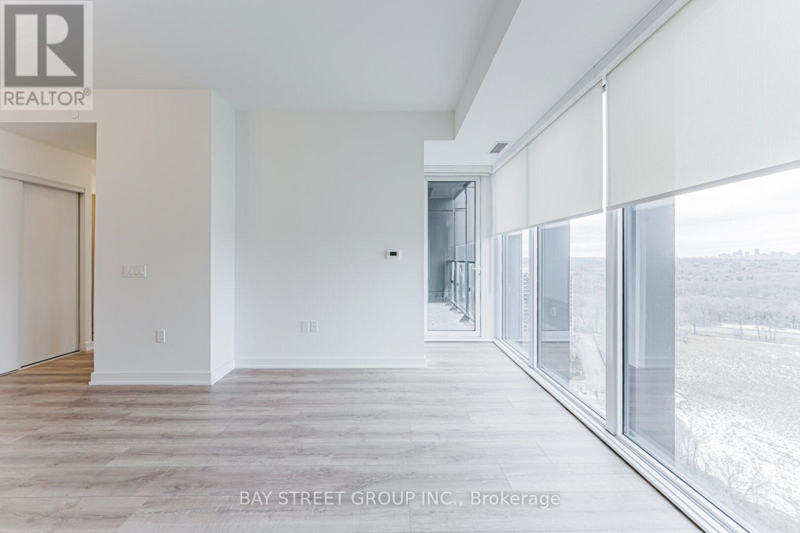 2018 - 1 Quarrington Lane, Toronto, Ontario  M3C 0S4 - Photo 30 - C12641802