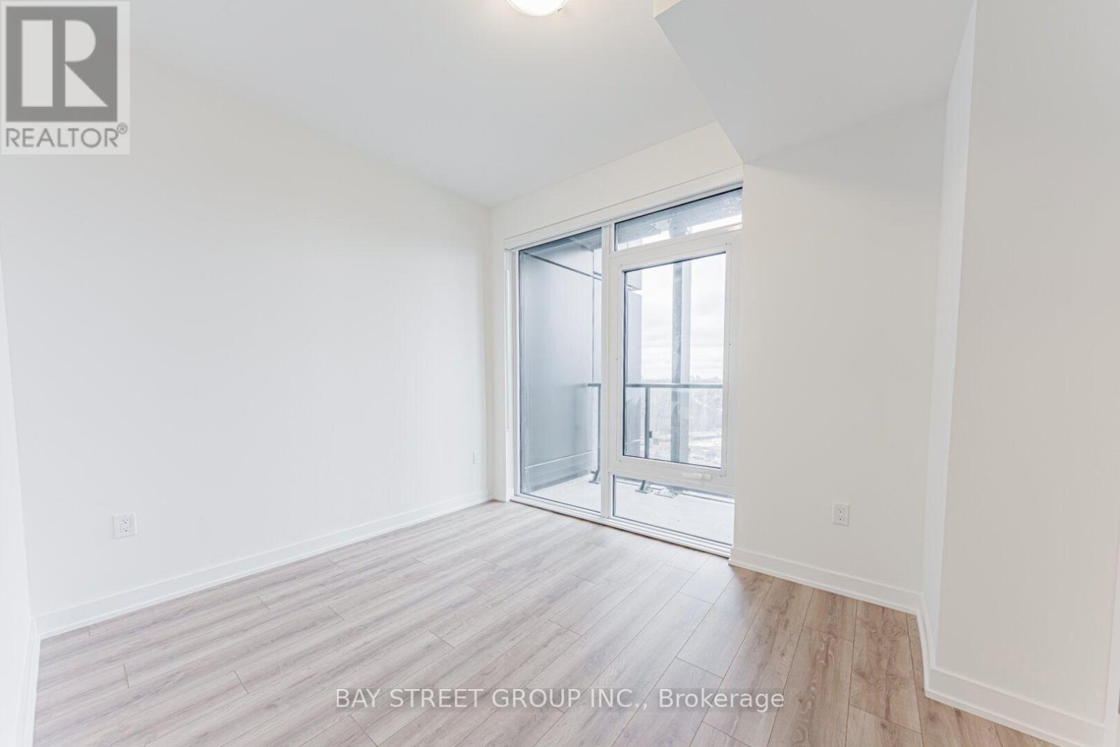 2018 - 1 Quarrington Lane, Toronto, Ontario  M3C 0S4 - Photo 40 - C12641802