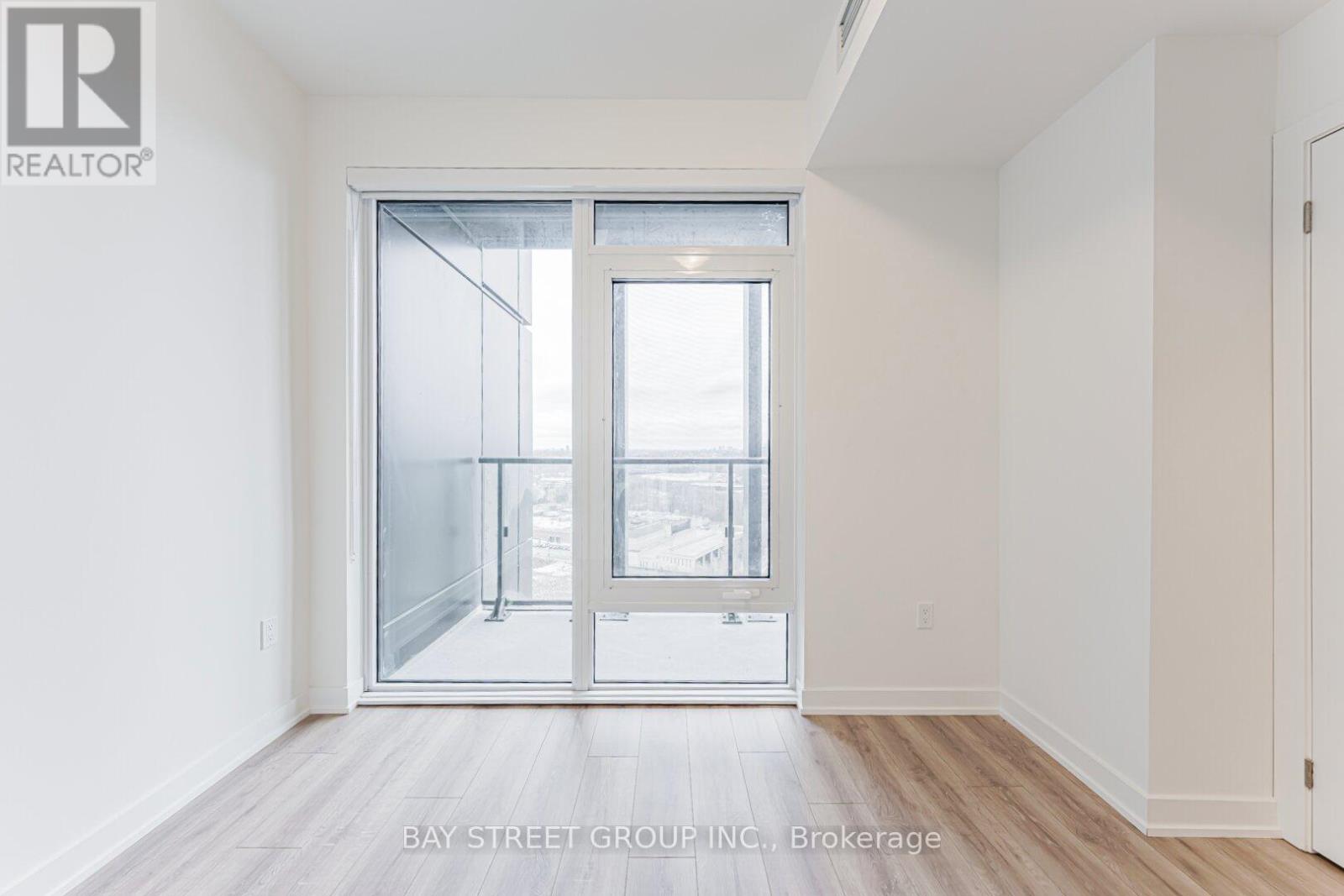 2018 - 1 Quarrington Lane, Toronto, Ontario  M3C 0S4 - Photo 41 - C12641802