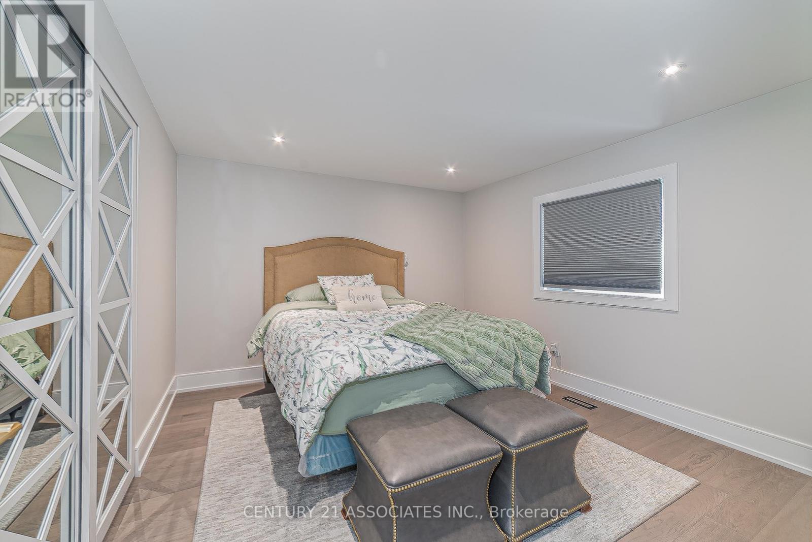 6255 Mccracken Drive, Mississauga, Ontario  L5V 1X9 - Photo 20 - W12645606