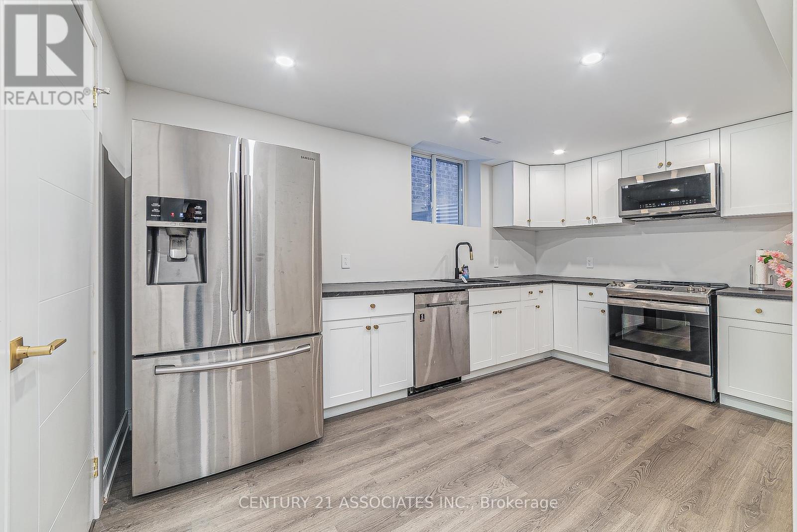 6255 Mccracken Drive, Mississauga, Ontario  L5V 1X9 - Photo 27 - W12645606