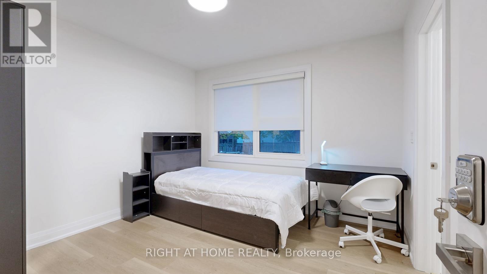 61 Gladys Road, Toronto, Ontario  M1C 1C7 - Photo 3 - E12645620