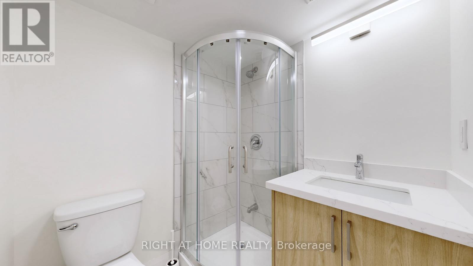 61 Gladys Road, Toronto, Ontario  M1C 1C7 - Photo 6 - E12645620