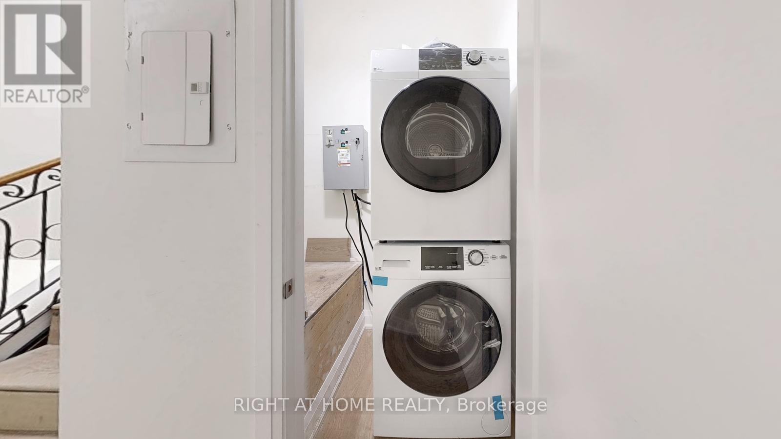 61 Gladys Road, Toronto, Ontario  M1C 1C7 - Photo 8 - E12645620