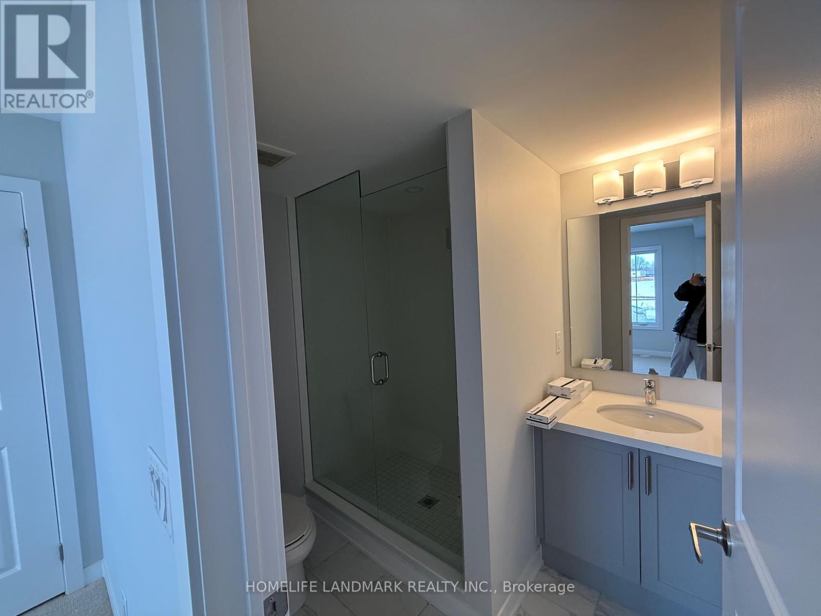 87 York Downs Boulevard, Markham, Ontario  L6C 3M8 - Photo 15 - N12645612