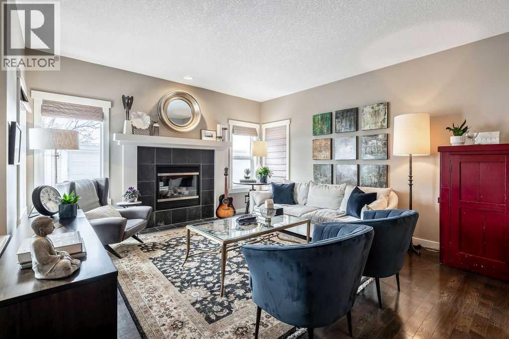 78 Ypres Green Sw, Calgary, Alberta  T2T 6M1 - Photo 7 - A2272935