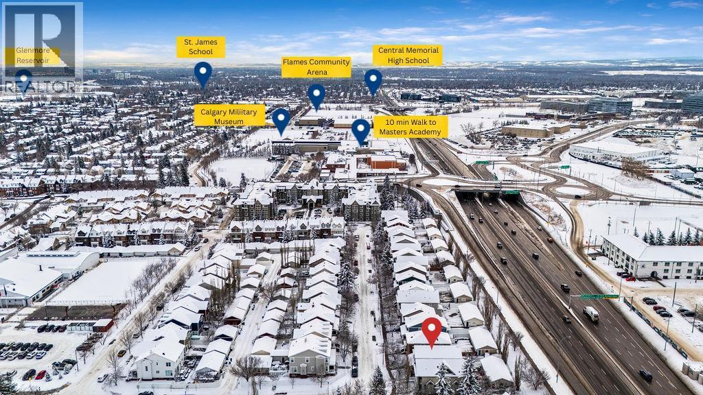 78 Ypres Green Sw, Calgary, Alberta  T2T 6M1 - Photo 38 - A2272935