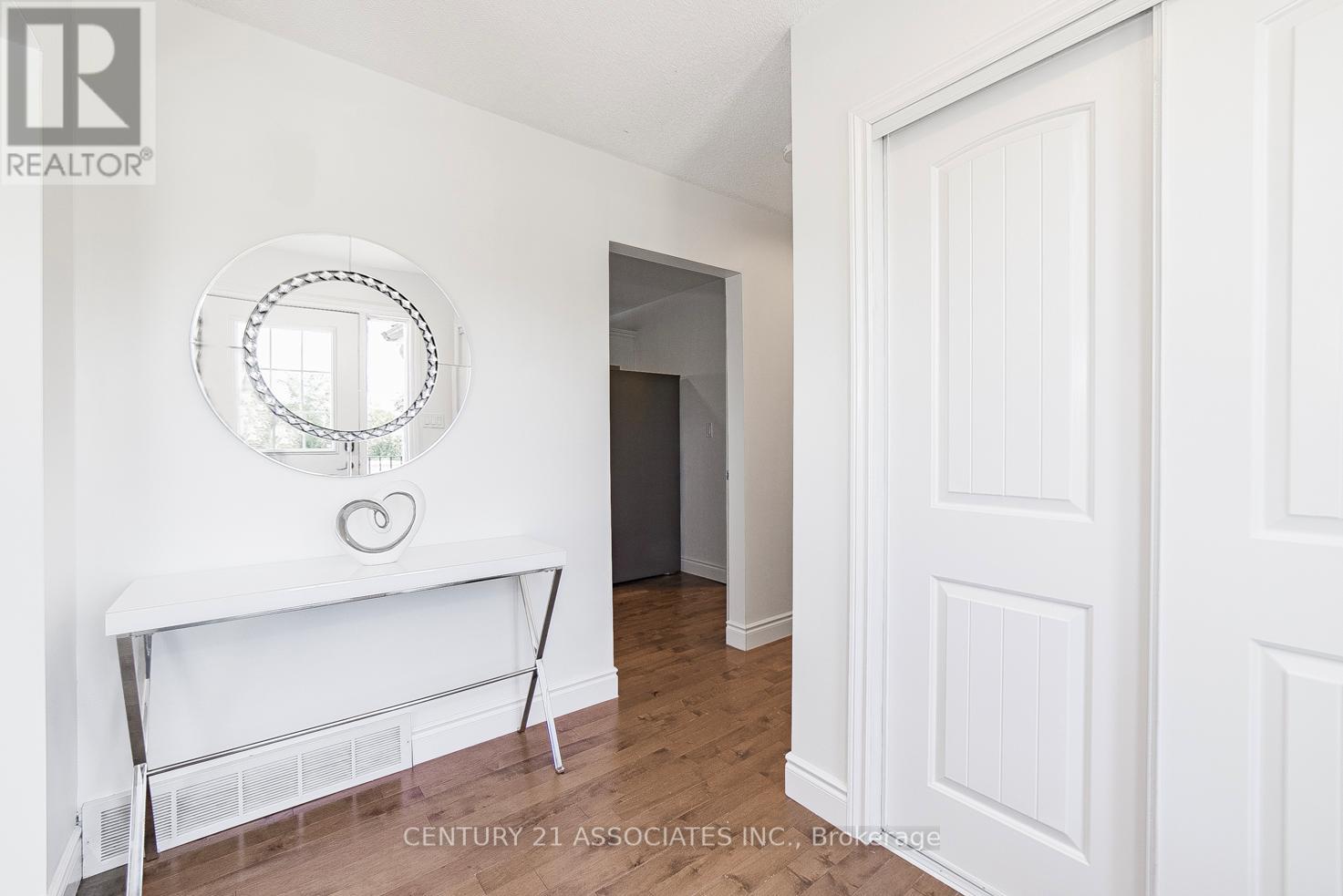 2687 Baker Road, Niagara Falls, Ontario  L2E 6S6 - Photo 6 - X12645616