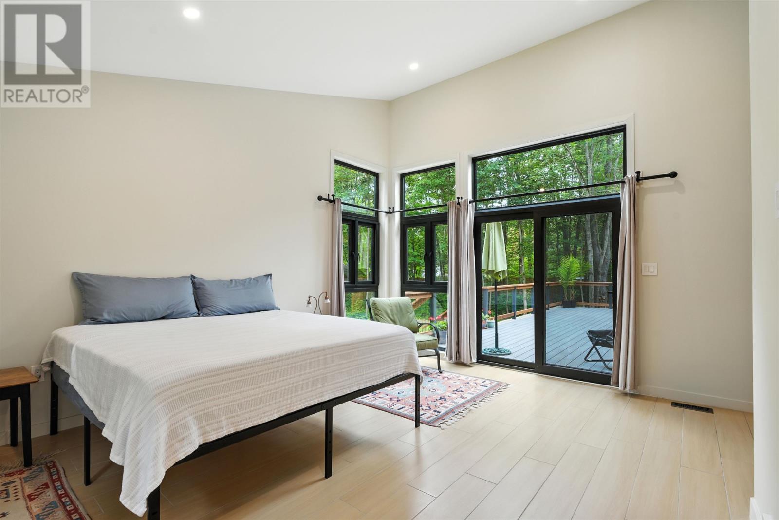 4223 Queen St, Sault Ste. Marie, Ontario  P6A 5K9 - Photo 27 - SM253507