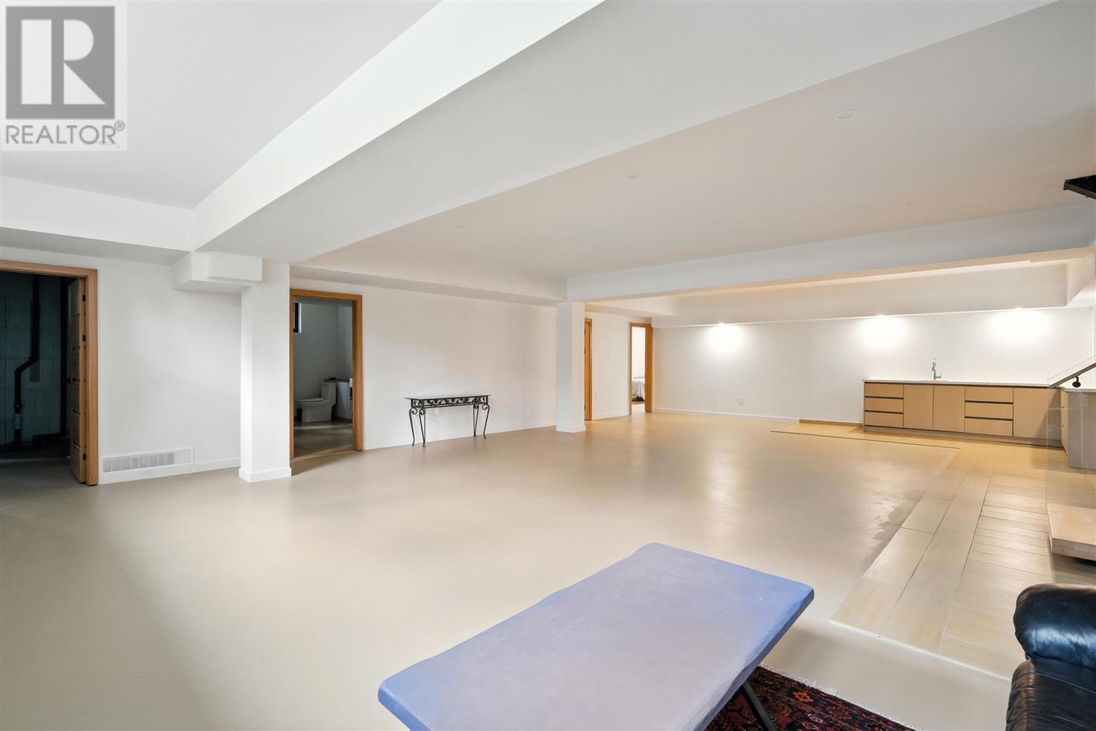 4223 Queen St, Sault Ste. Marie, Ontario  P6A 5K9 - Photo 36 - SM253507