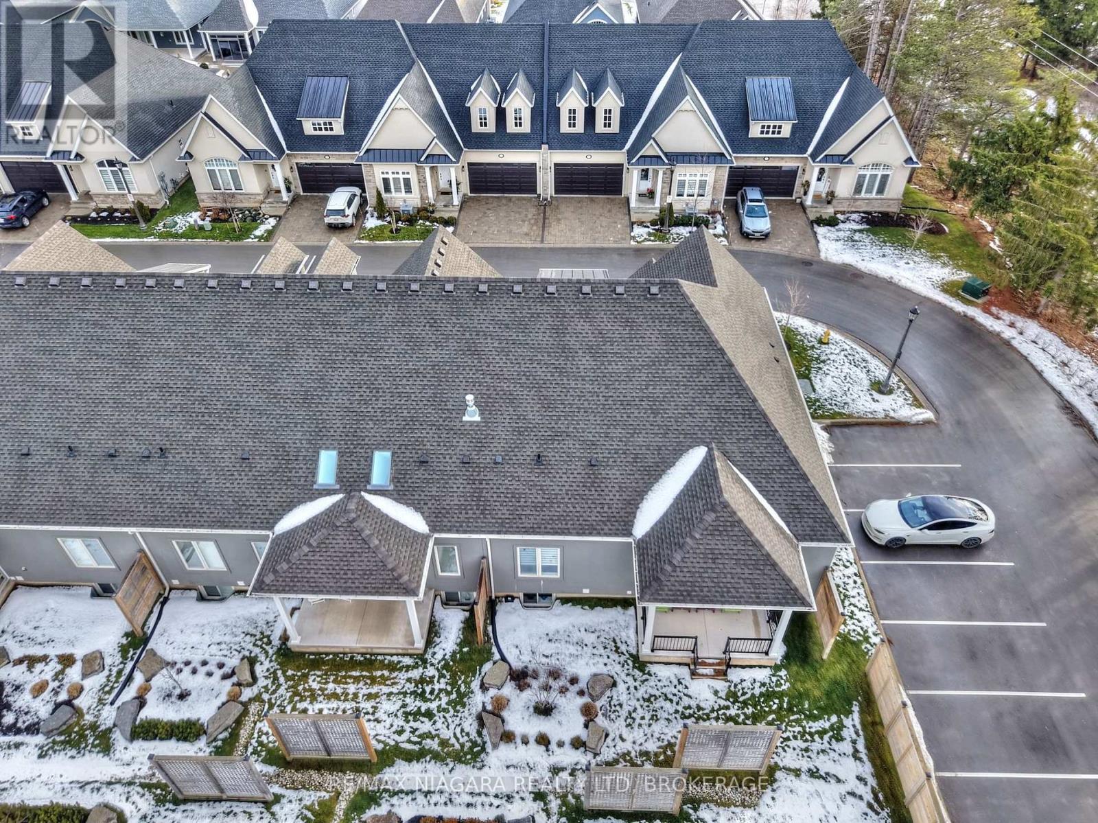 23 Sassafras Row, Fort Erie, Ontario  L0S 1N0 - Photo 32 - X12645264