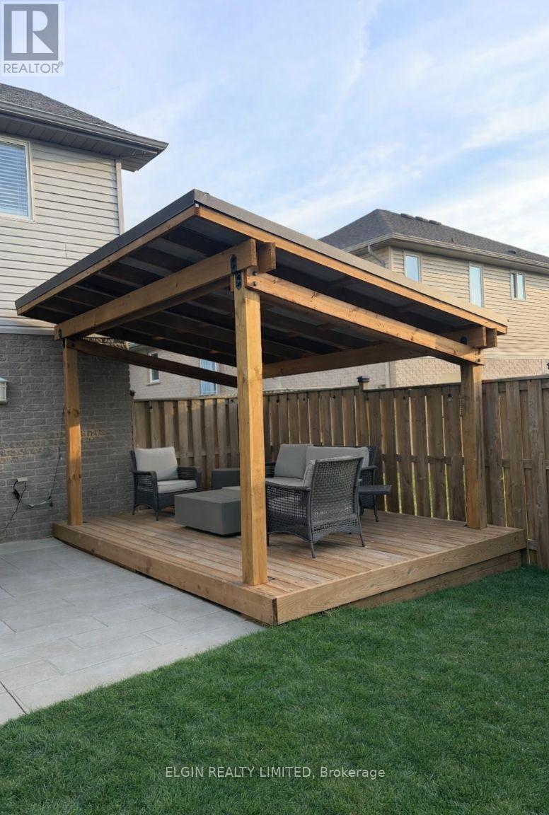 21 Oriole Lane, St. Thomas, Ontario  N5R 6K8 - Photo 22 - X12639374