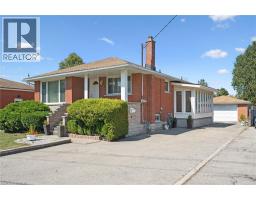 136 FAIRWAY Road N, kitchener, Ontario