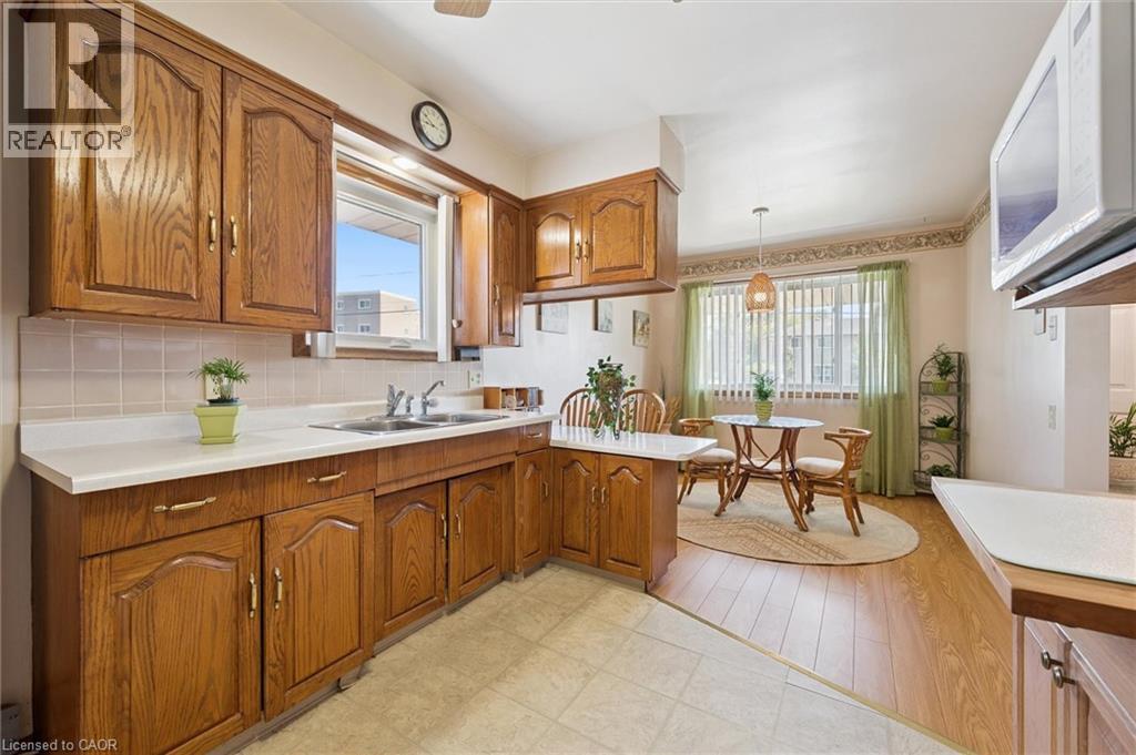 136 Fairway Road N, Kitchener, Ontario  N2A 2N6 - Photo 22 - 40769865