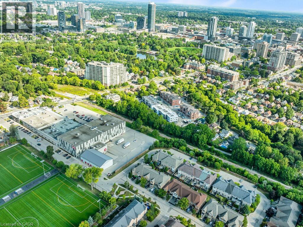 561 Queen Street S, Kitchener, Ontario  N2G 1W9 - Photo 28 - 40782524