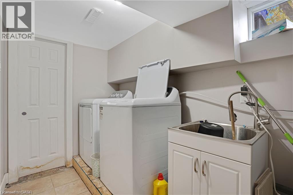 111 Franklin Street N, Kitchener, Ontario  N2A 1Y3 - Photo 20 - 40787989