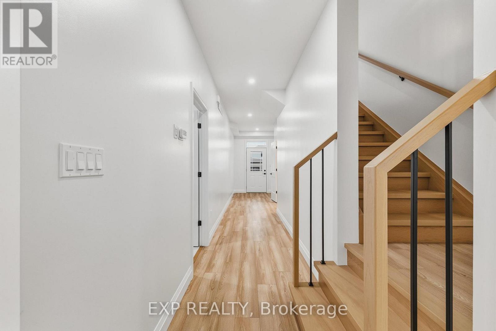 135 Pugh Street, Perth East, Ontario  N0K 1M0 - Photo 4 - X12645656