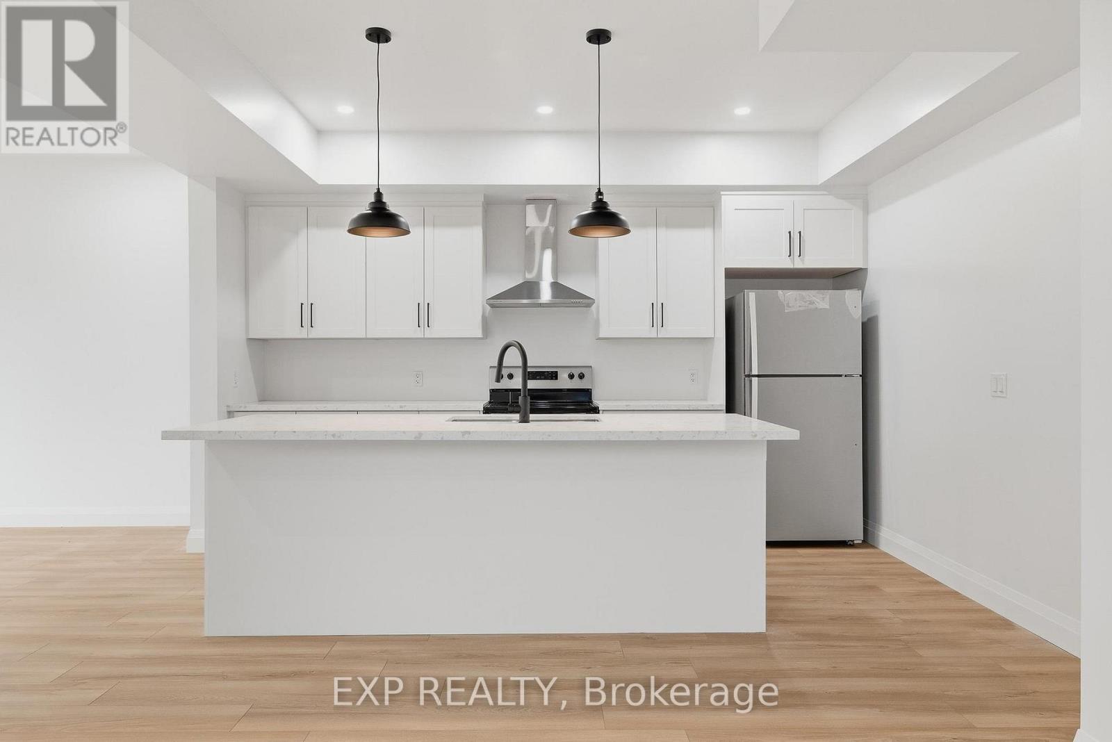 135 Pugh Street, Perth East, Ontario  N0K 1M0 - Photo 5 - X12645656