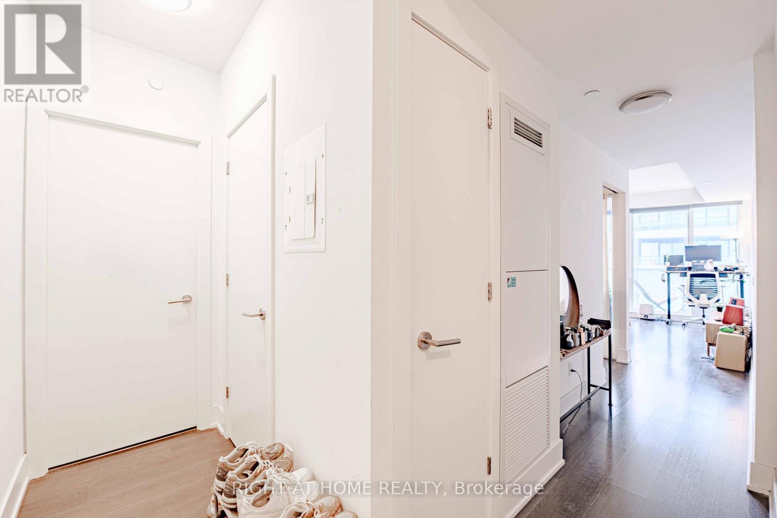 1507 - 403 Church Street, Toronto, Ontario  M4Y 0C9 - Photo 15 - C12645676