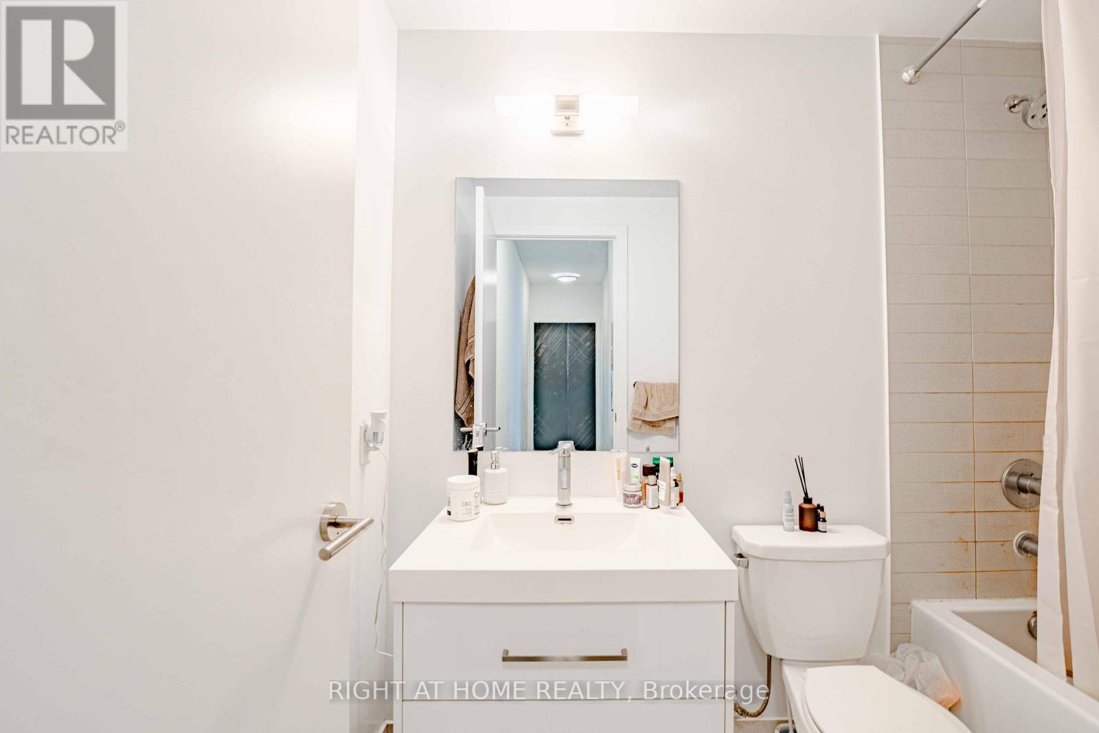 1507 - 403 Church Street, Toronto, Ontario  M4Y 0C9 - Photo 27 - C12645676