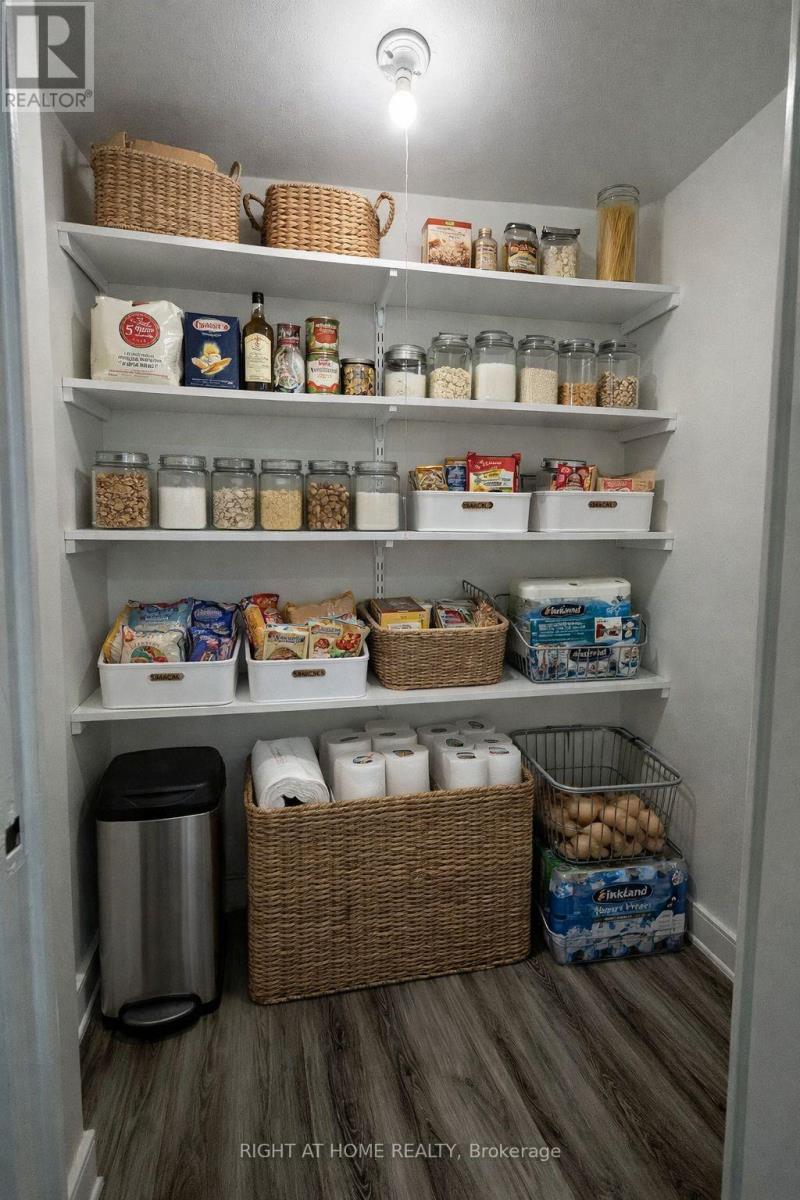 307 - 177 St. George Street, Toronto, Ontario  M5R 2M5 - Photo 3 - C12645686